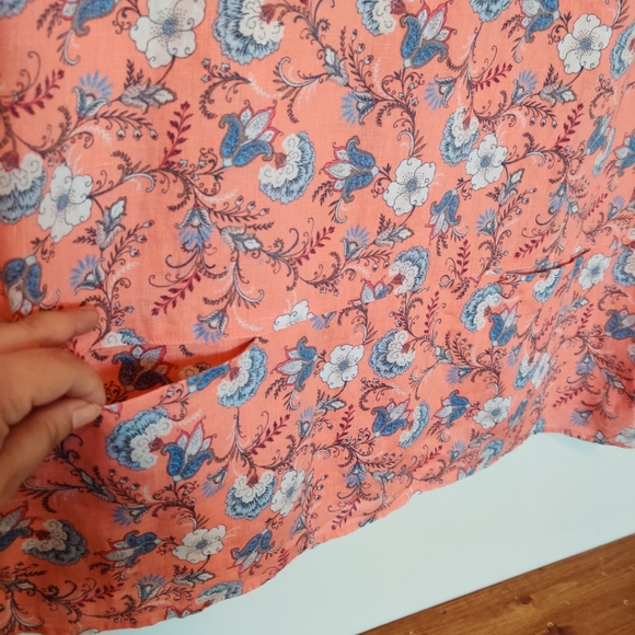 J. Jill Linen Multicolored Floral Sleeveless Shirt Top 100% Linen - Picture 5 of 9